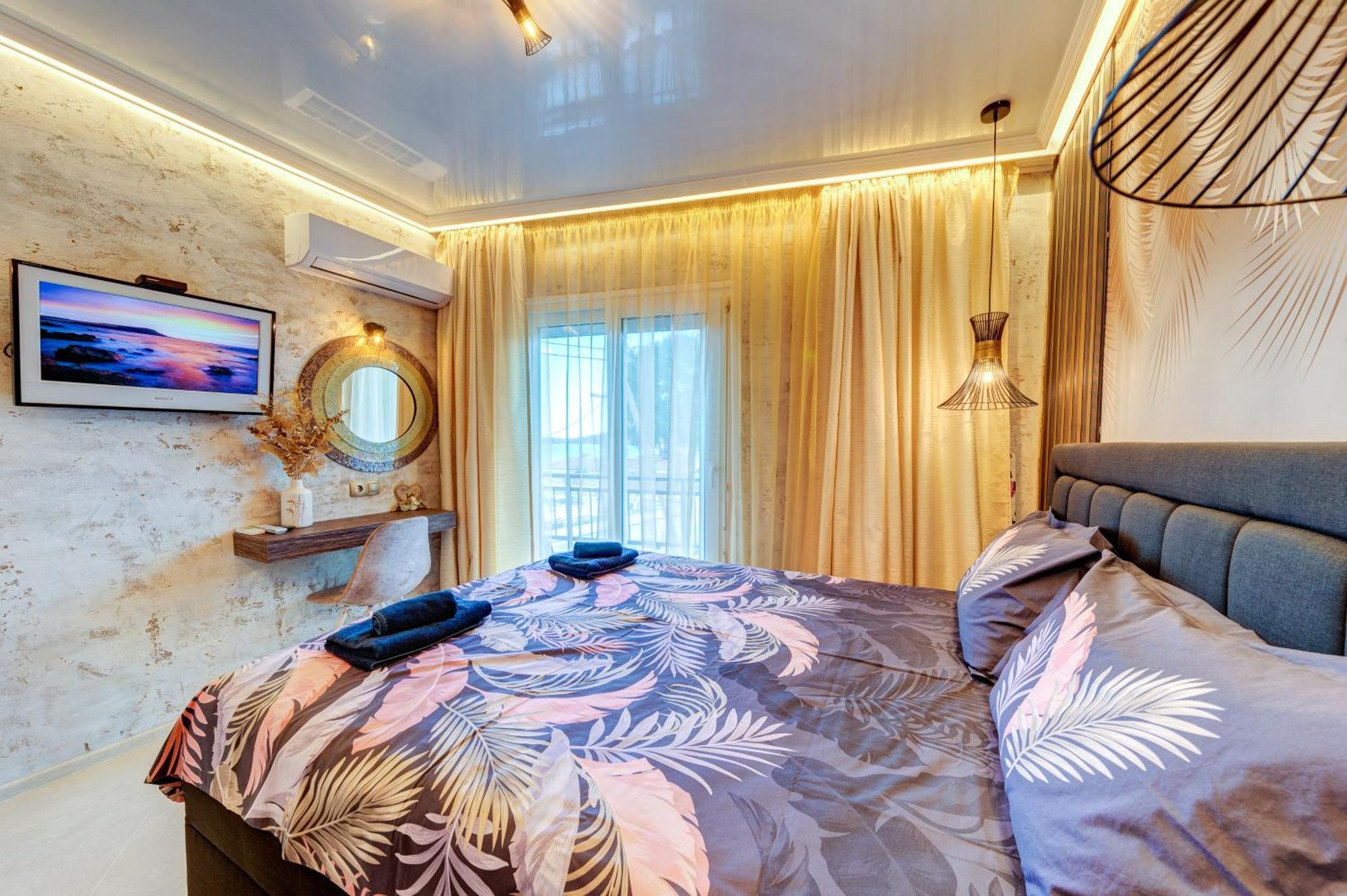 Upper Deck Apt. Leilighet Néa Péramos Eksteriør bilde